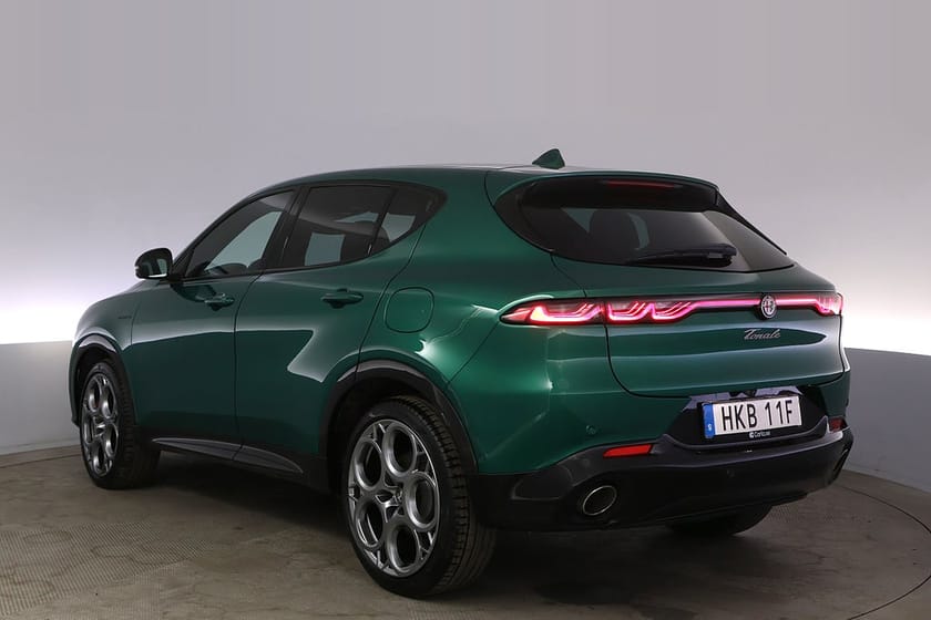 Bild 4 av Alfa Romeo Tonale Plug-in-Hybrid PHEV TI Läder H/K 360 BSM Navi Elstol