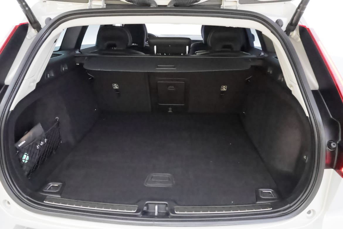 Volvo V60 2021 - miniatyr 28