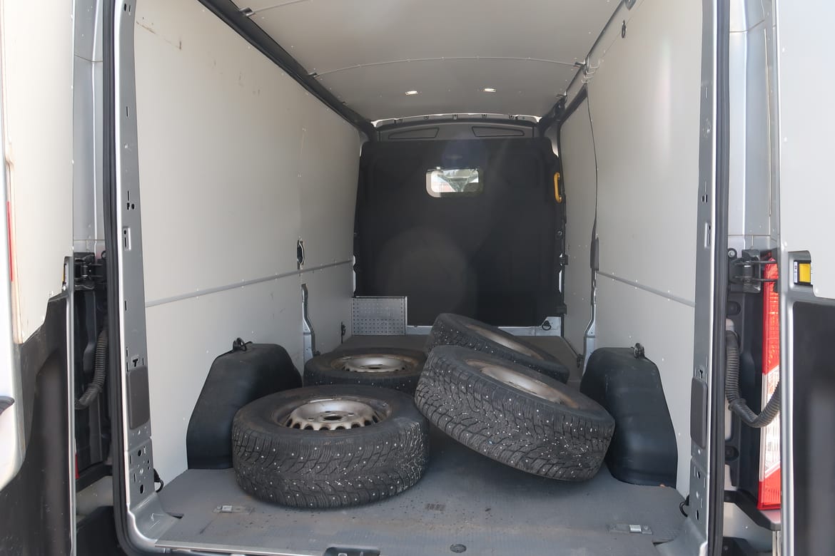 Ford Transit 2020 - miniatyr 8