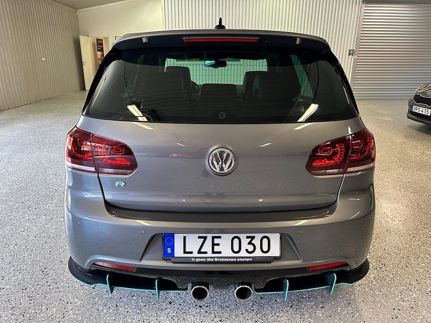 Bild 4 av Volkswagen Golf  R 5-dörrars 2.0 TSI 4Motion GPS PDC Skinn