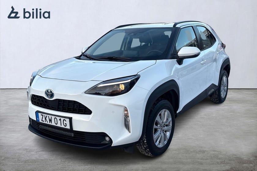 Bild 1 av Toyota Yaris Cross Hybrid AWD-i 1,5 ACTIVE PARKERINGSSENSORER LEDRAMP