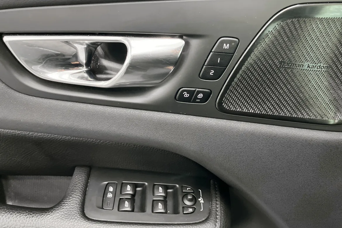 picture of a car