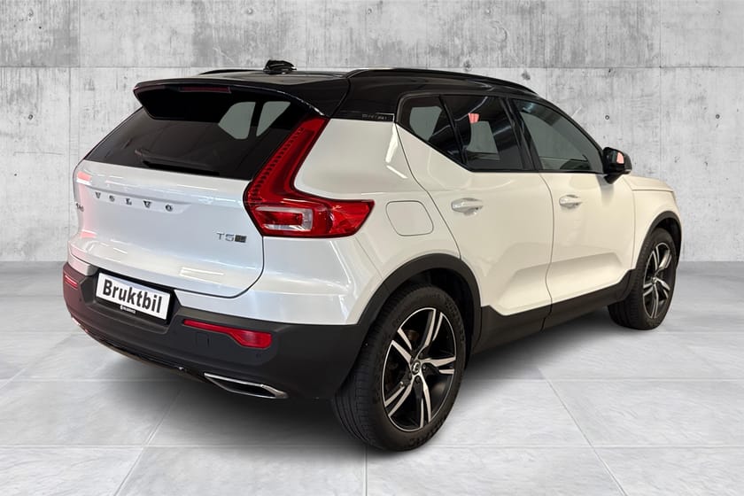 Bilde 5 av Volvo XC40 T5 Twin Engine/R-design/Krok/360/Headup/Panorama++