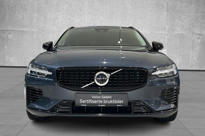 Bilde 2 av Volvo V60 T6II 350Hk AWD Plus, H.Feste, 360*kam, Google, App