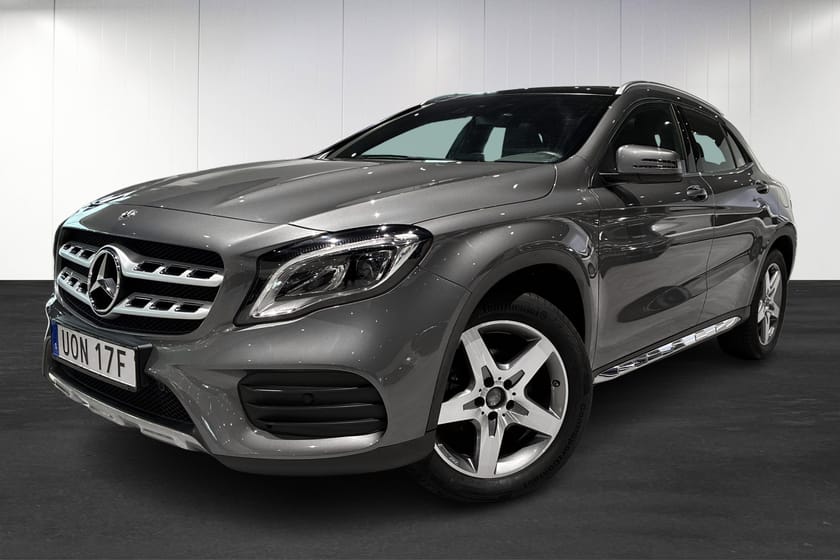 Bild 1 av Mercedes-Benz GLA 200 Fjärrstyrd värmare Glastak AMG Line