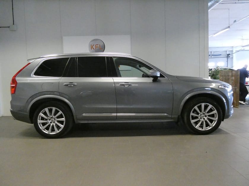 Bild 4 av Volvo XC90 D5 AWD Inscription 7-Sits-Kamera-VOC-Värmare-Drag-Sov