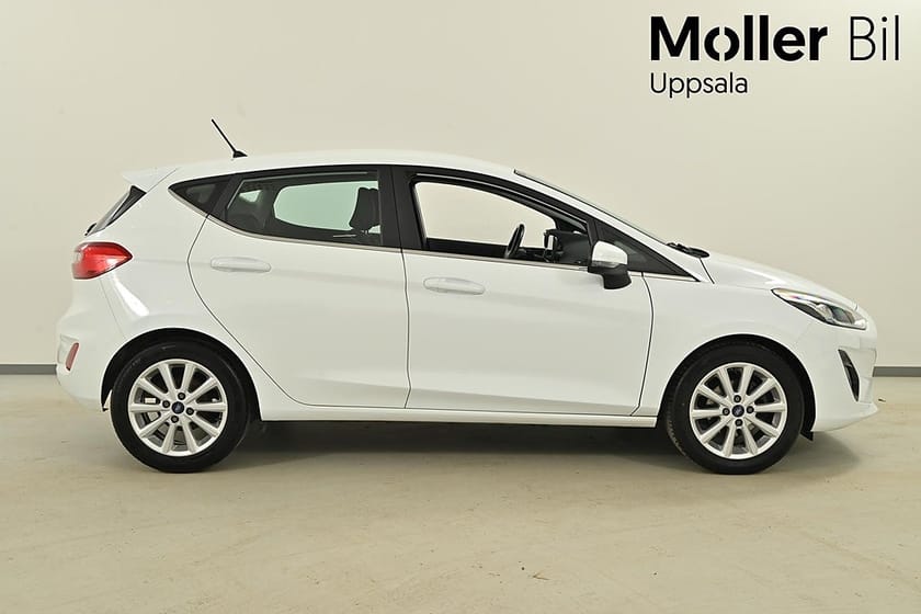 Bild 2 av Ford Fiesta 1.0 100hk, Titanium, Carplay, Navigation