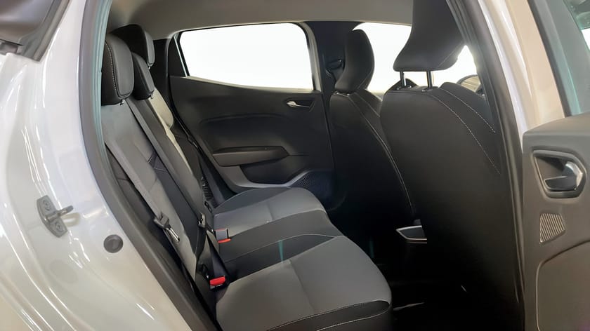 Bild 5 av Renault Clio E-TECH Evolution MultiMode 143Hk / CarPlay / Keyless