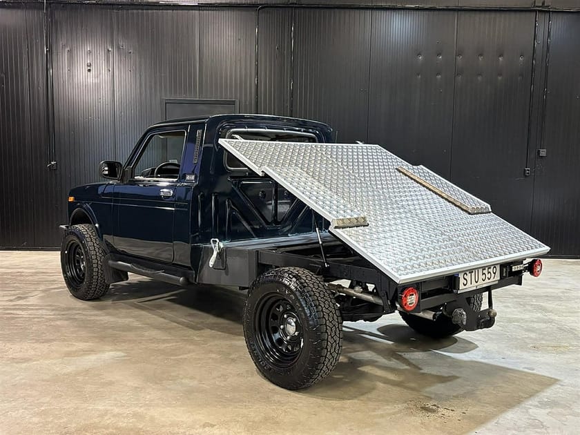Bild 5 av VIS 2346 Lada Niva Pickup 1.7 4x4 (83hk) 1-äg