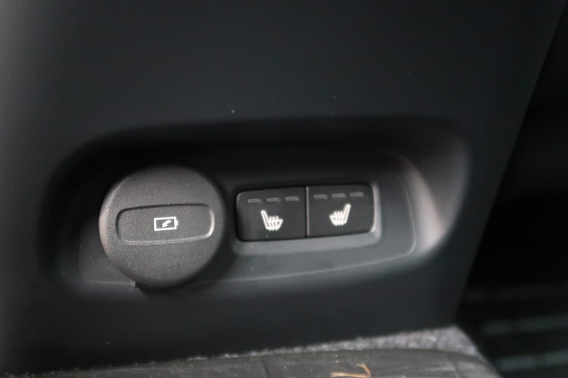 Volvo XC40 2023 - miniatyr 6