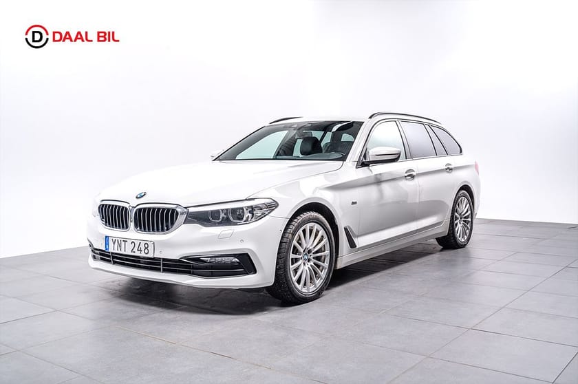 Bild 2 av BMW 520d xDrive Touring 190HK SPORT LINE DRAG 3D-VIEW VÄRM NAVI