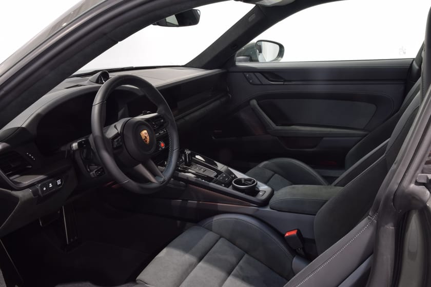 Bild 4 av Porsche 911 Carrera GTS 992.2 / Sömmar Night Green