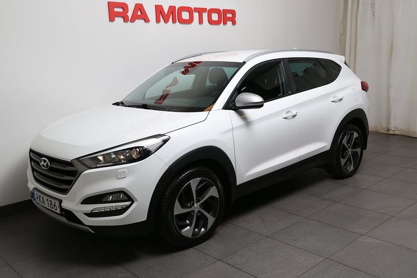 Bild 1 av Hyundai Tucson 1,7 CRDi 141hk Move! Aut Navi Kamera 19” Drag