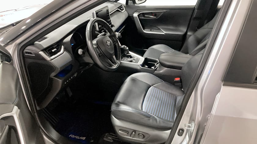 Bild 5 av Toyota RAV4 Hybrid AWD-i 222hk, Style