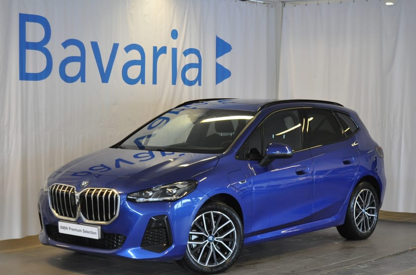 Bild 1 av BMW 230e xDrive Active Tourer M Sport Panorama