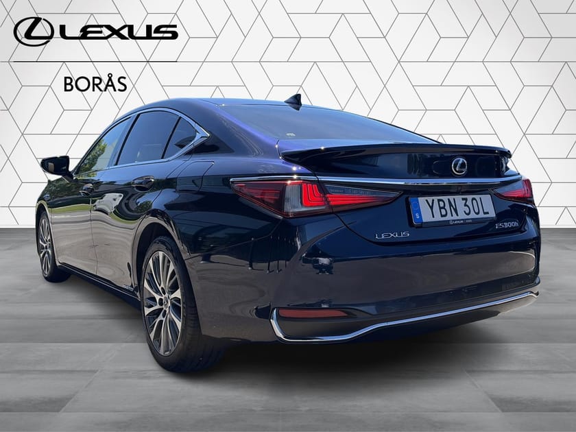Bild 4 av Lexus ES 300h EXECUTIVE TEKNIKPAKET, ML