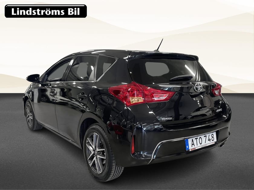Bild 4 av Toyota Auris Edition Feel 1.6 132hk S&V-Hjul