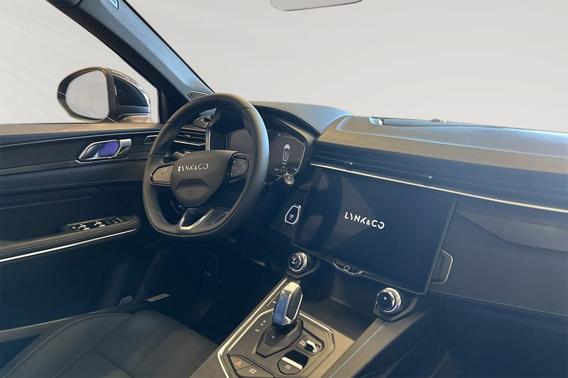 Lynk & Co 01 PHEV