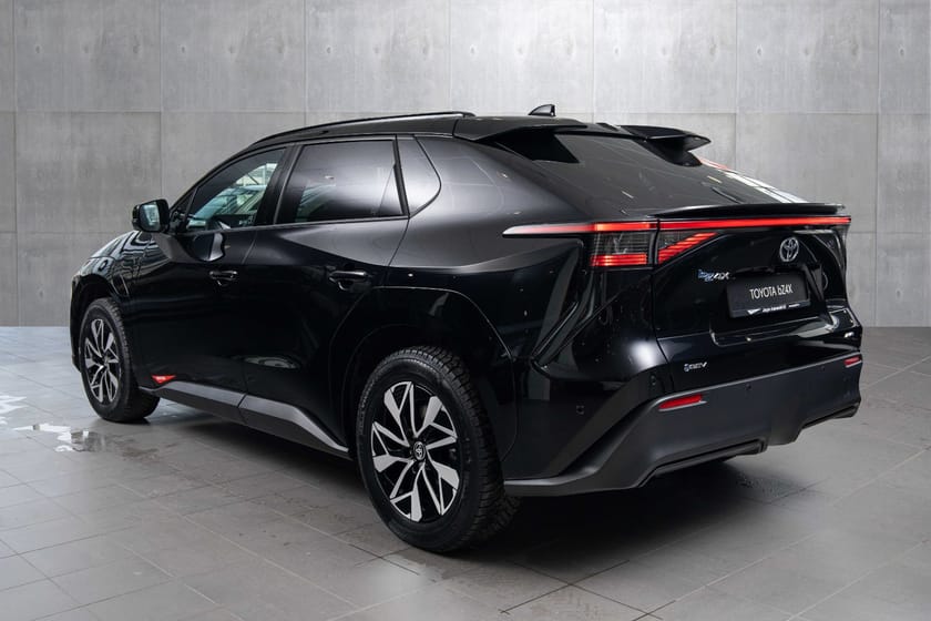 Bilde 3 av Toyota bZ4X AWD Executive