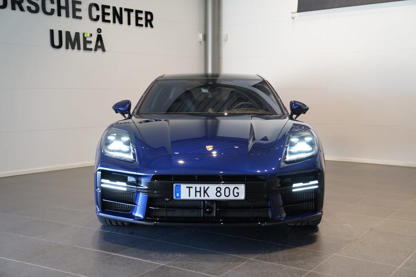Bild 4 av Porsche Panamera 4 E-Hybrid / 470HK