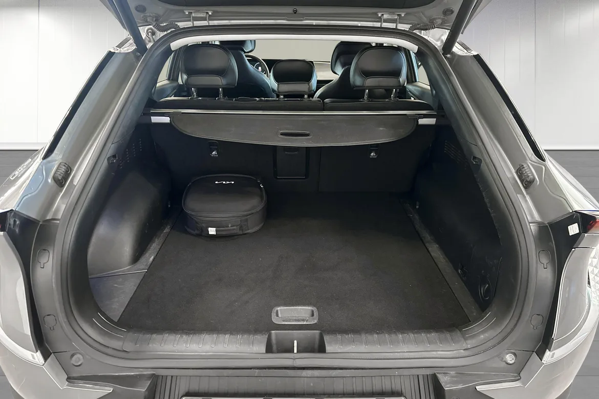 picture of a car