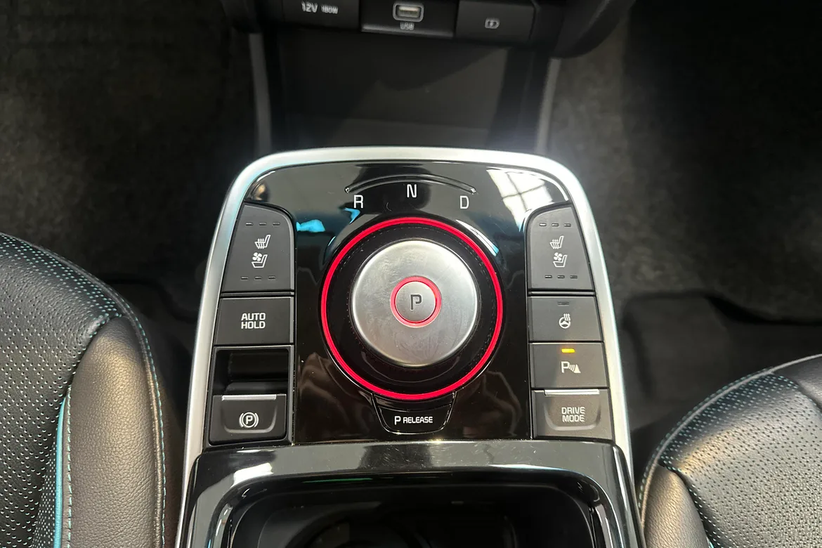 picture of a car