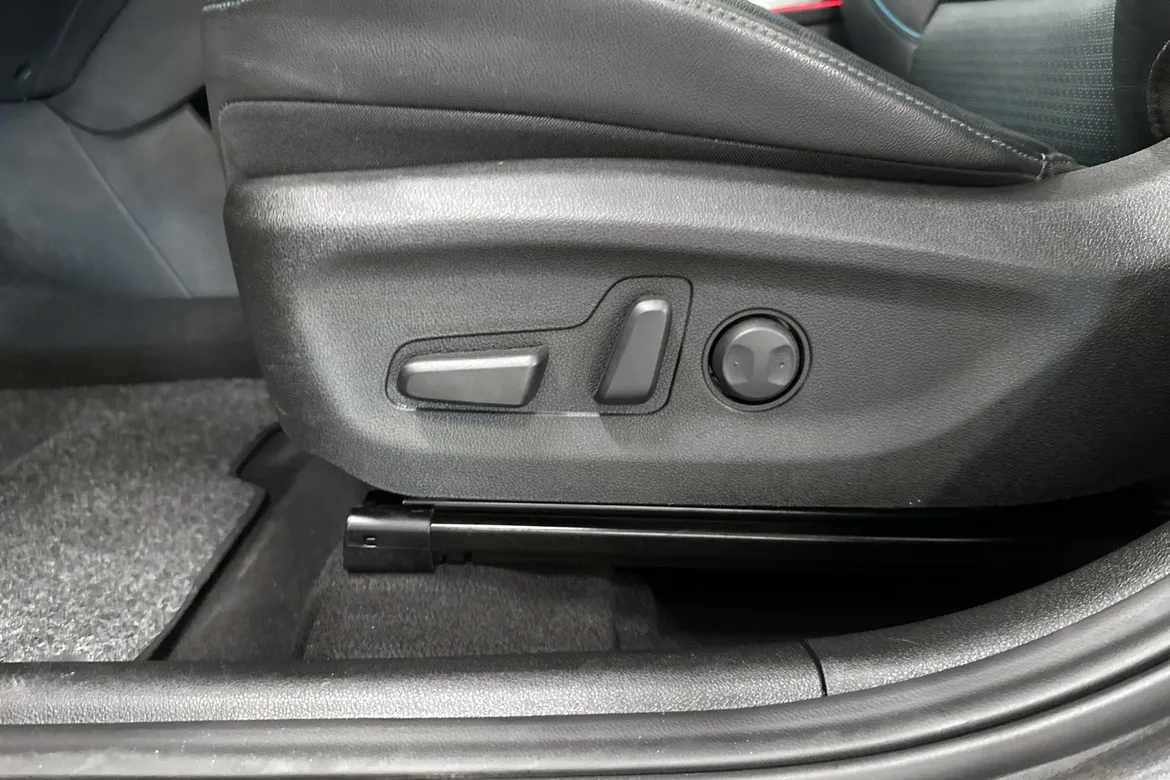 picture of a car