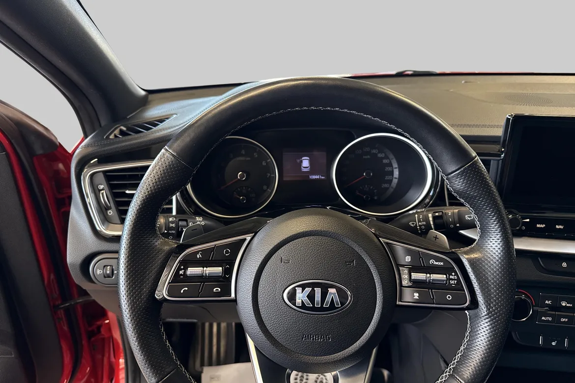 picture of a car