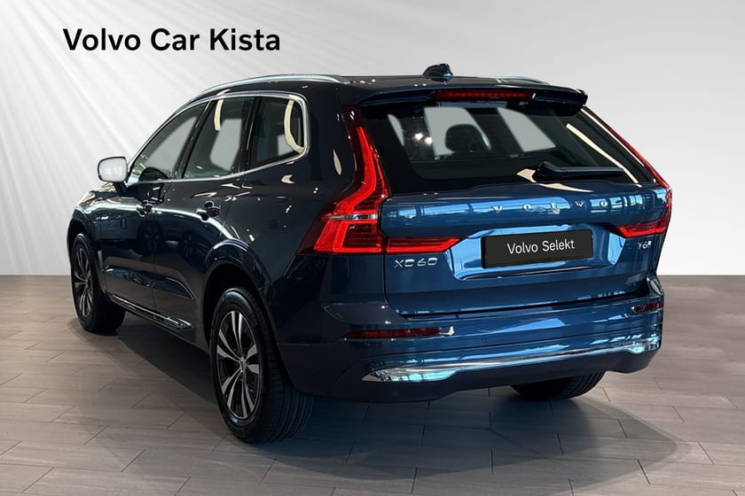 Bild 4 av Volvo XC60 T6 Core Special Edition Panorama B-Kamera