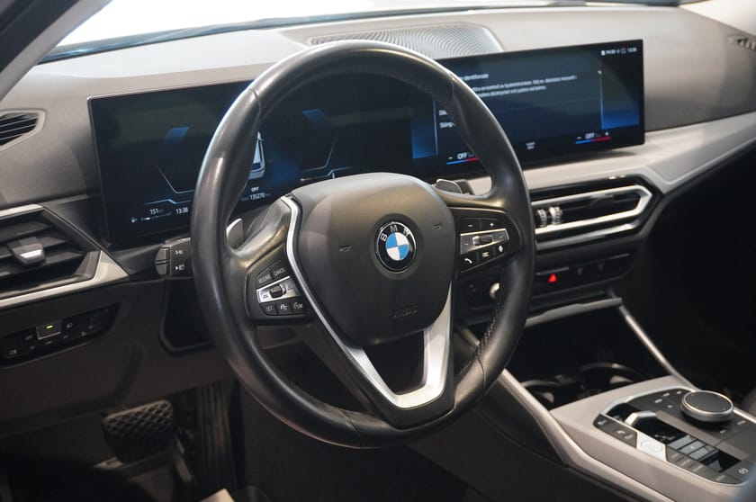 Bild 2 av BMW 320i Touring Drag Fartpilot Sportstol Värmare