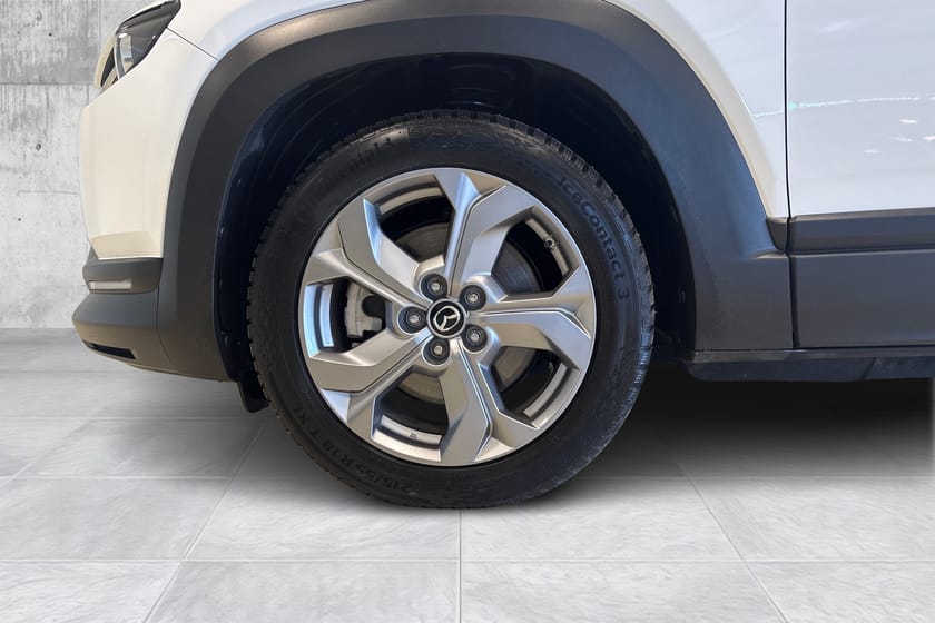 Bilde 3 av Mazda MX-30 e-Skyactiv EV Skyactive Ryggekamera/Navigasjon/Head-Up/Adp.cruise++