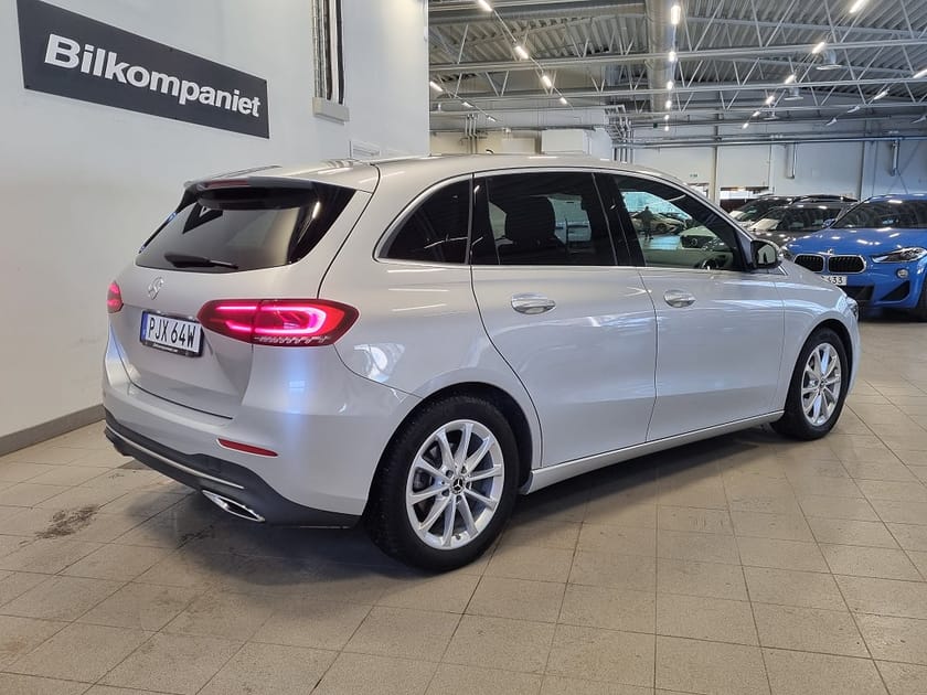 Bild 4 av Mercedes-Benz B 180 Euro 6,Nybesiktad,Vinterhjul,1 ägare