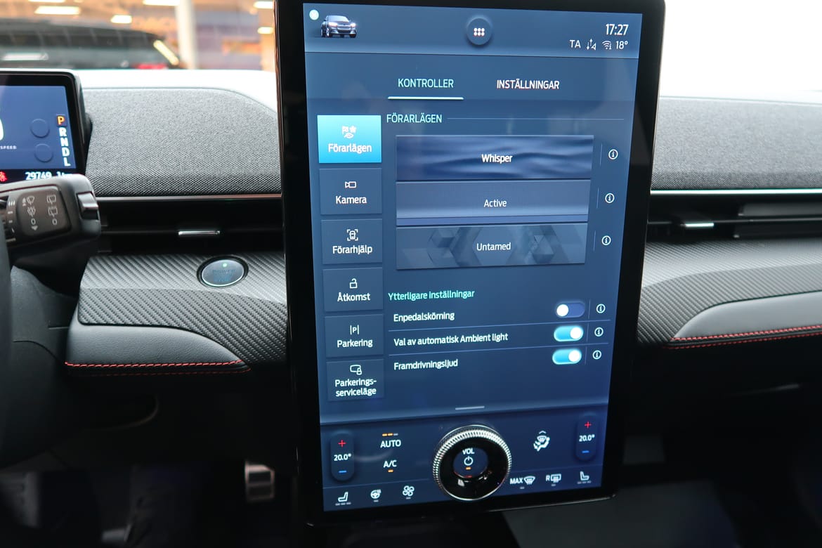 Ford Mustang Mach-E 2022 - miniatyr 11