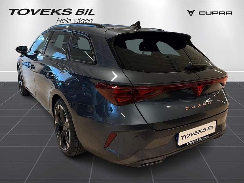 Bild 4 av CUPRA Leon Sportstourer 1.5 ETSI 150 HK MHEV DSG7