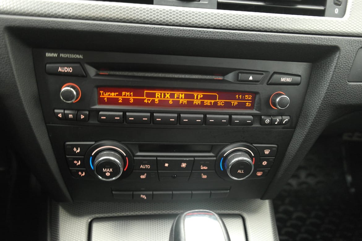 BMW 3-serie 2010 - miniatyr 7