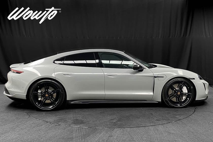 Bild 3 av Porsche Taycan 4S 571HK /Passagerardisplay /Pano /Bose