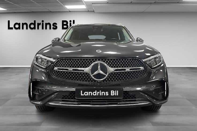 Bild 2 av Mercedes-Benz GLC 300 e 4MATIC 4-Matic AMG Värmare Drag