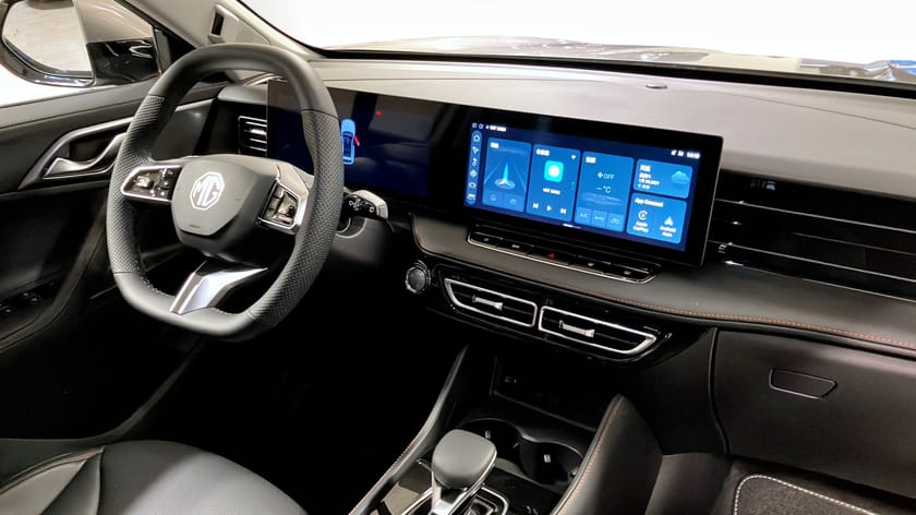 Bild 4 av MG HS PHEV LUXURY 1,95% RÄNTA | PRIVATLEASING FRÅN 4699 kr/Mån
