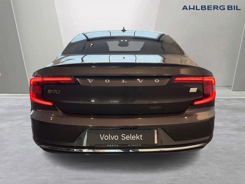 Bild 4 av Volvo S90 Recharge T8 Plus Bright. Backkamera, Tonade rutor, Navi, Stolsminne,
