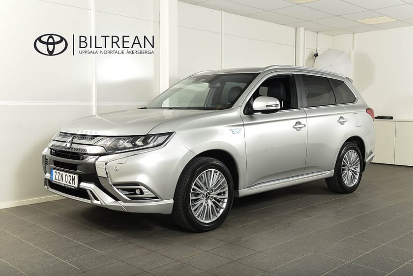 Bild 1 av Mitsubishi Outlander PHEV 4WD Plug-in Business X Dragkrok Skinn