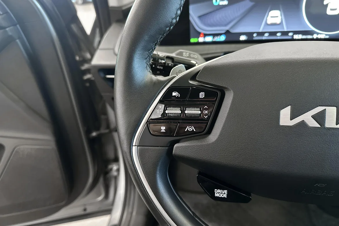 picture of a car