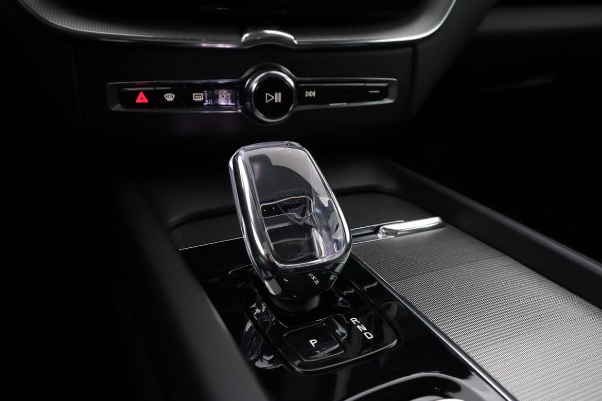 Volvo XC60 2023 - miniatyr 9