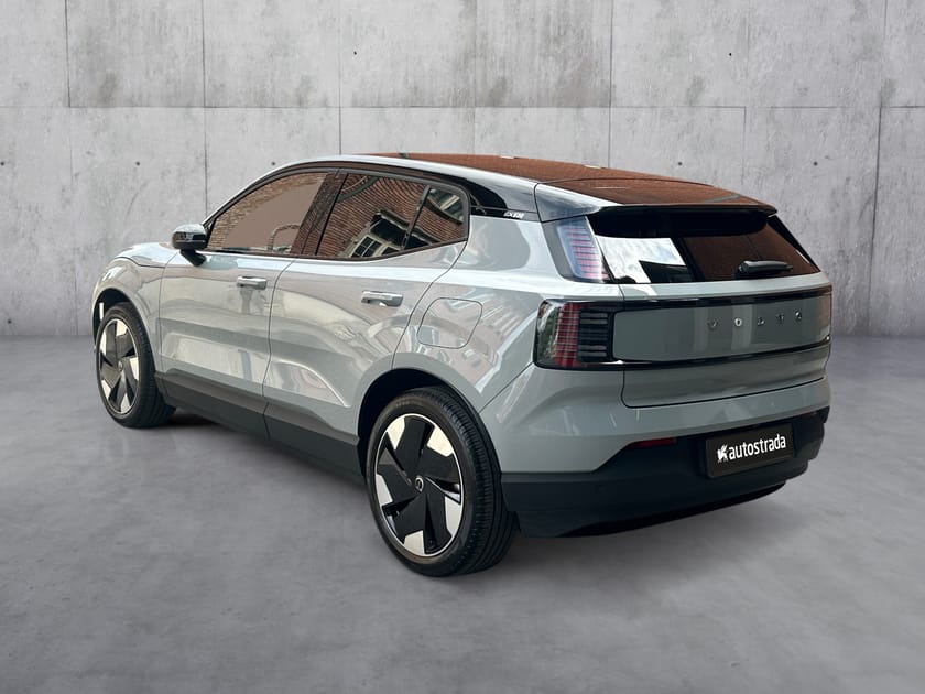 Bilde 3 av Volvo EX30 Twin Motor Performance Plus - Hengerfeste/Harman Kardon/Varme ratt