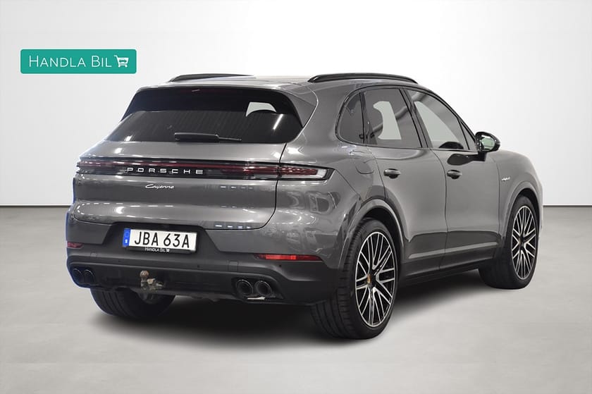 Bild 4 av Porsche Cayenne E-Hybrid Luft Pano BOSE 360° Navi Dragkrok Moms 470hk