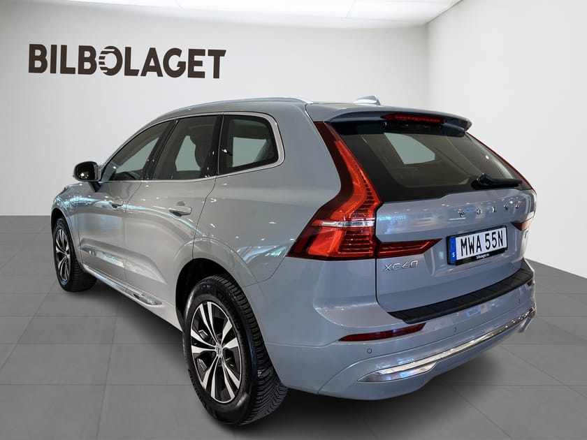 Bild 3 av Volvo XC60 Recharge T6 II Core Edition (Drag,Nav,Pano, Park kamera)