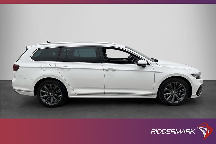 Bild 5 av Volkswagen Passat Sportscombi TDI R-Line Kamera Drag Cockpit MOMS