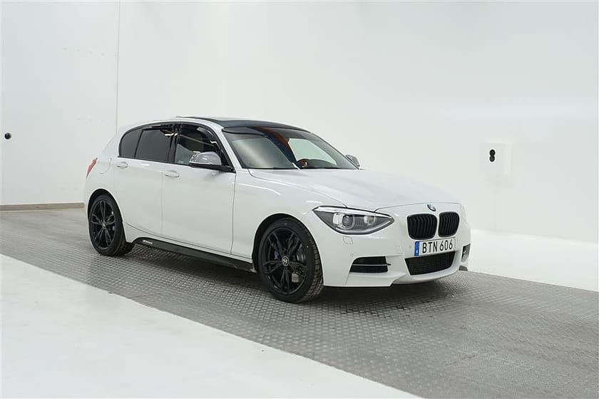 Bild 3 av BMW M135i xDrive M135 320hk 5-dörrars Taklucka Skinn Backkamera