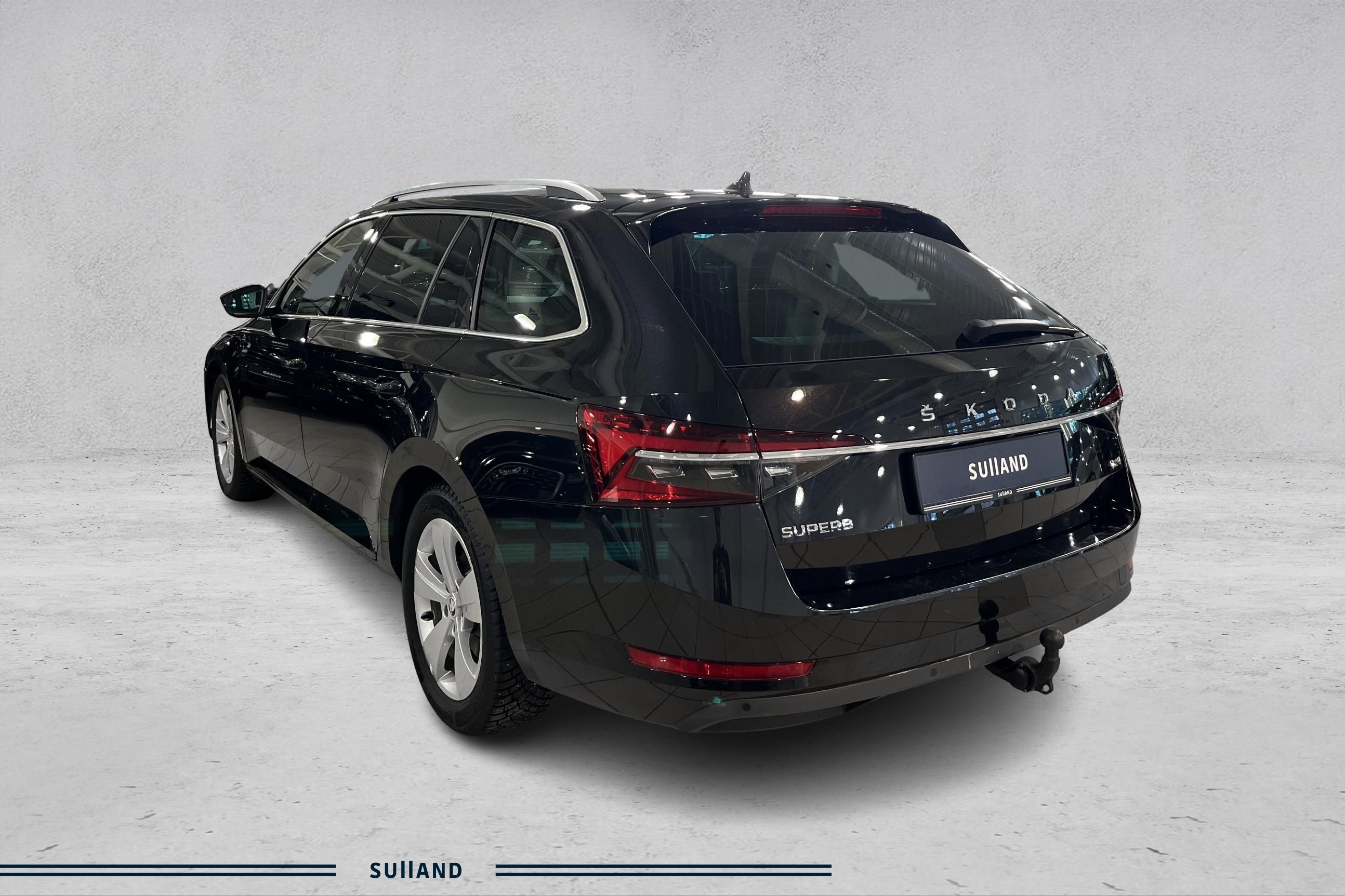 Thumnail bilde 2 av Škoda Superb Stasjonsvogn