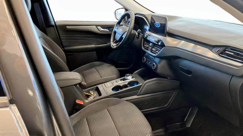 Bild 3 av Ford Kuga Plug-In Hybrid TITANIUM 2.5 FWD 225HK BUSINES