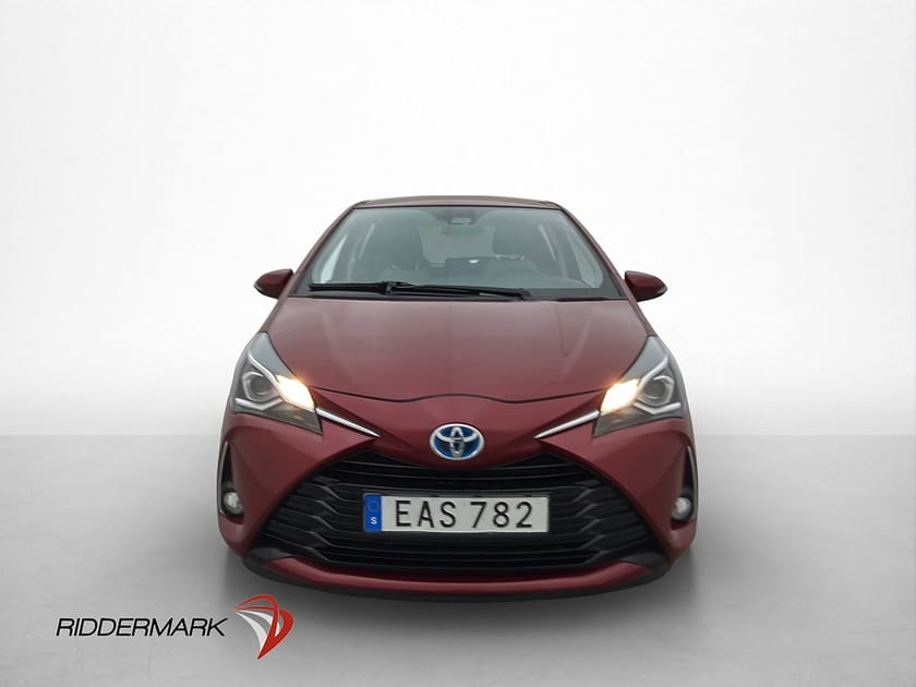 Bild 2 av Toyota Yaris Hybrid e-CVT 101hk Active B-Kamera Bluetooth